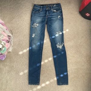 american eagle distressed jegging
